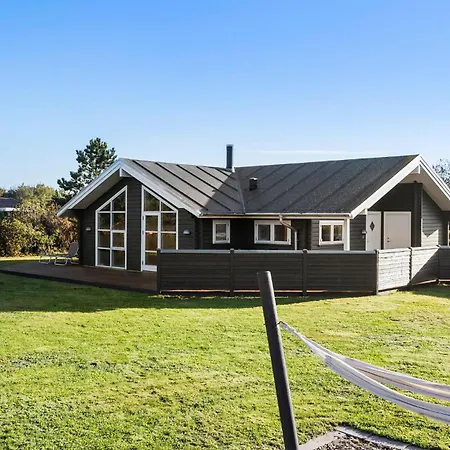 Amazing In With Sauna Holiday home *